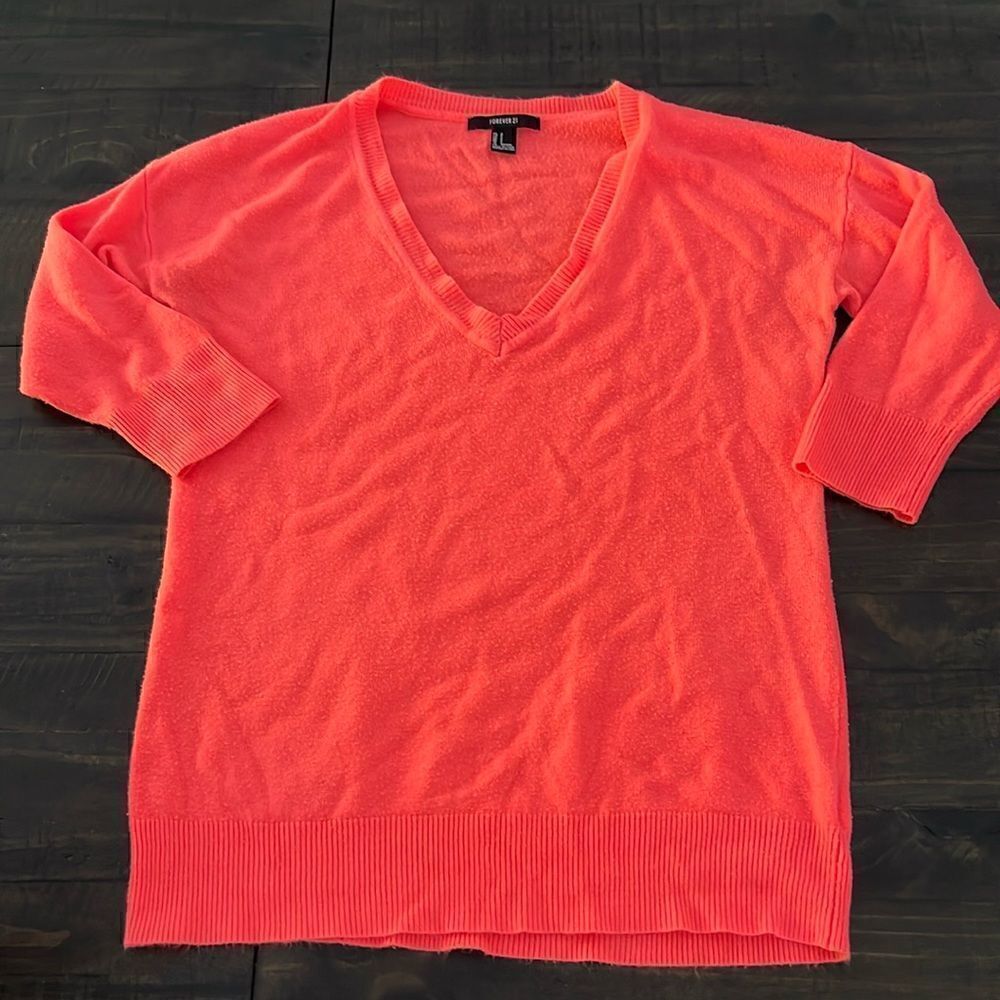 Pink quarter sleeve sweatshirt